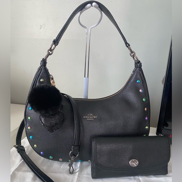 Coach EAST/WEST HARLEY HOBO WITH HOLOGRAM LACQUER RIVETS & WALLET - Picture 1 of 15